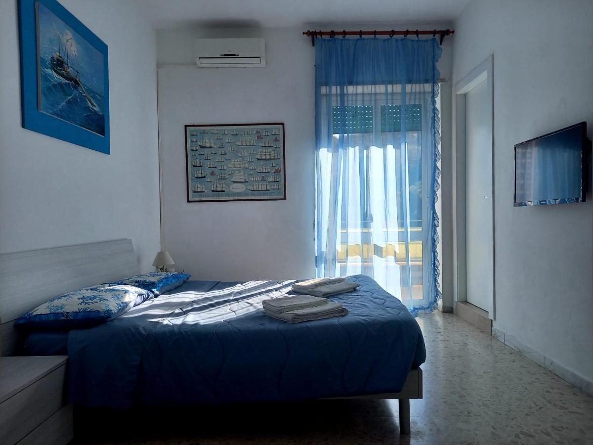 A Casa Di Lidia B&B Гаета Екстериор снимка